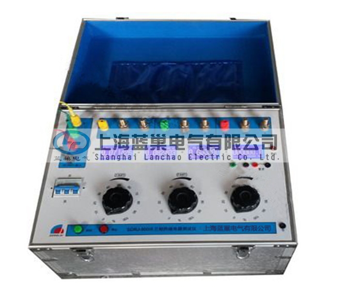 LCDL-200III三相電流發(fā)生器（簡稱三相升流器），我公司自行研制開發(fā)的測(cè)試設(shè)備，它集國內(nèi)外同類產(chǎn)品的優(yōu)點(diǎn)于一身，采用數(shù)控技術(shù)，抗干擾能力強(qiáng)，和上一代升流器相比，由于采用低功耗、大容量的自藕調(diào)壓器和高導(dǎo)磁率鐵芯制作的變流器。